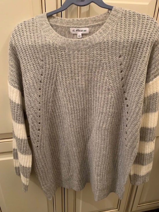 MACARON Sweaters - MACARON Sweater